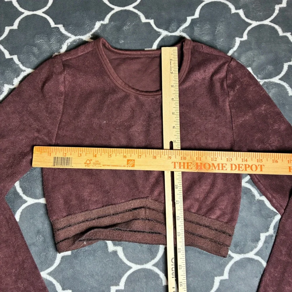 Alo Yoga Long Sleeve Crop Top Burgundy Maroon Criss Cross Waist Athletic Small